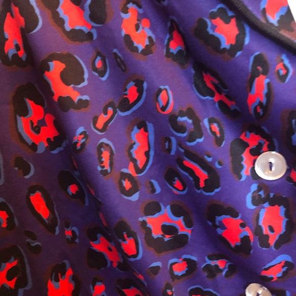 Terez Electric Cheetah Tie-Front Button Down Top - Picture 9 of 16